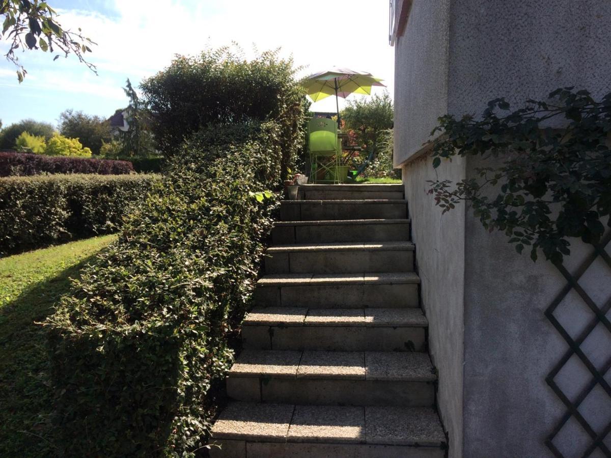 Clos Du Bourg Saint-Cyr-en-Val Exterior photo
